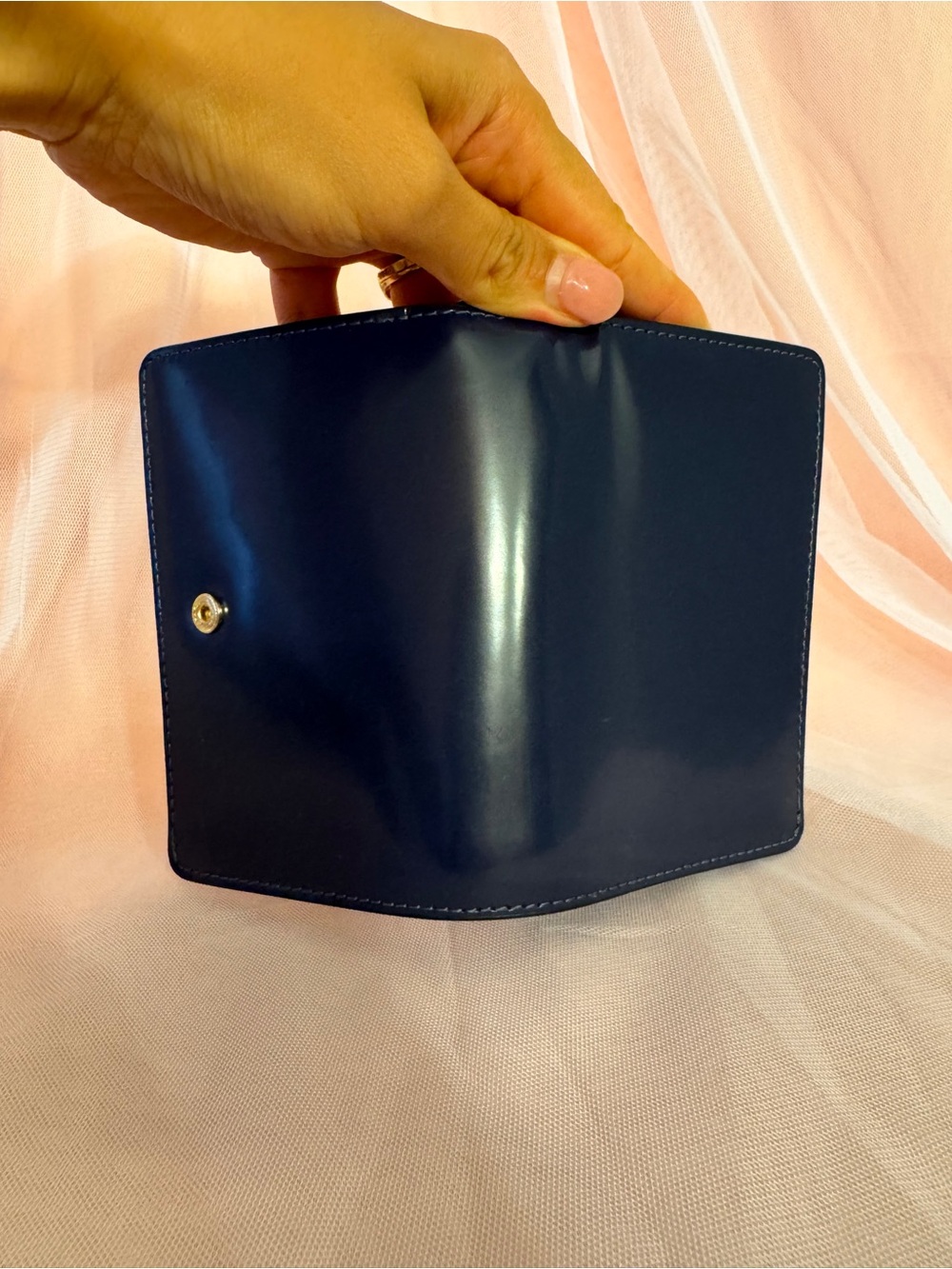 👛⁠[🌸like new]COACH Medium Rare Navy Blue Gold Hardware Leather Auth - Picture 9 of 9